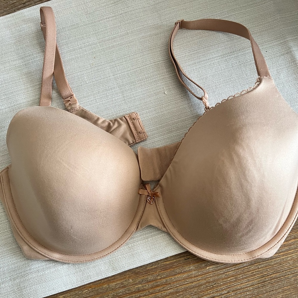 Victorias secret Body by Victoria nude bra 36d